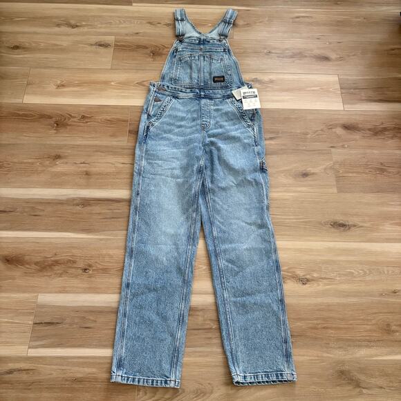 Duluth Trading Co Pants - NWT Duluth Women's Heritage Denim Overall in Medium Light Wash size 2 Regular